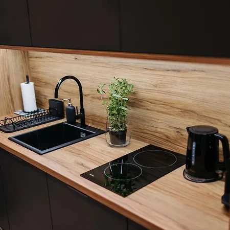 Golden Merchant Main Square Apartment *