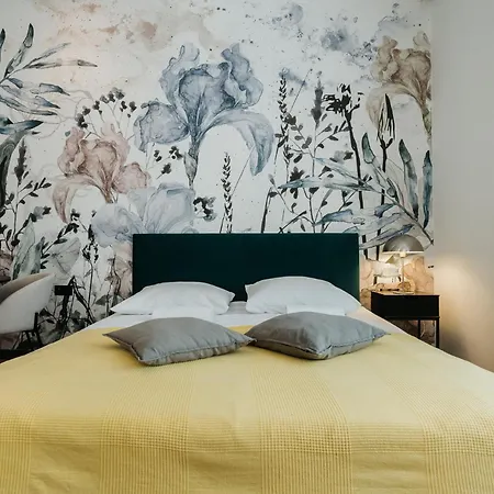 Golden Merchant Main Square Apartment Krakow