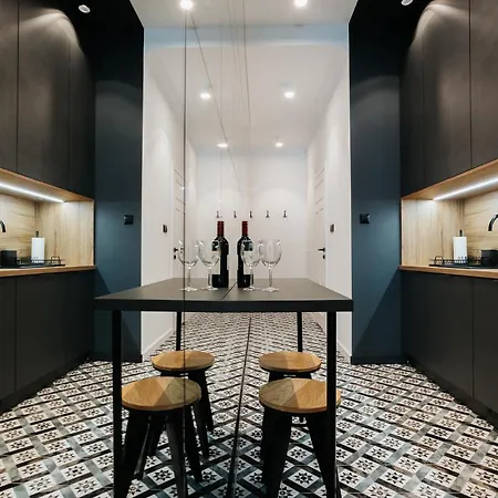 Golden Merchant Main Square Apartment Krakow