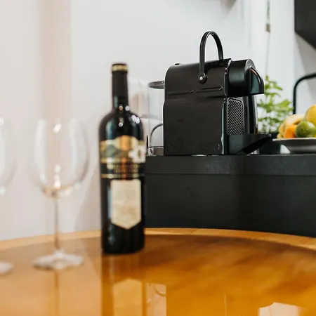 Апартаменты Golden Merchant Main Square *