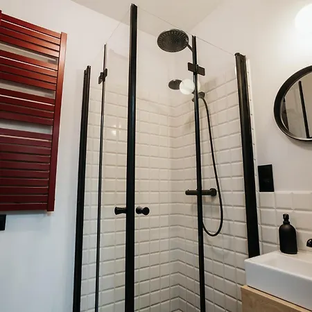 Golden Merchant Main Square *