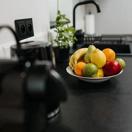 Golden Merchant Main Square Apartment *