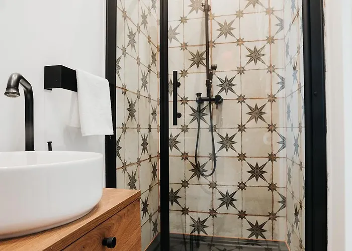 아파트 Golden Merchant Main Square