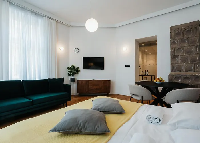 Golden Merchant Main Square Kraków