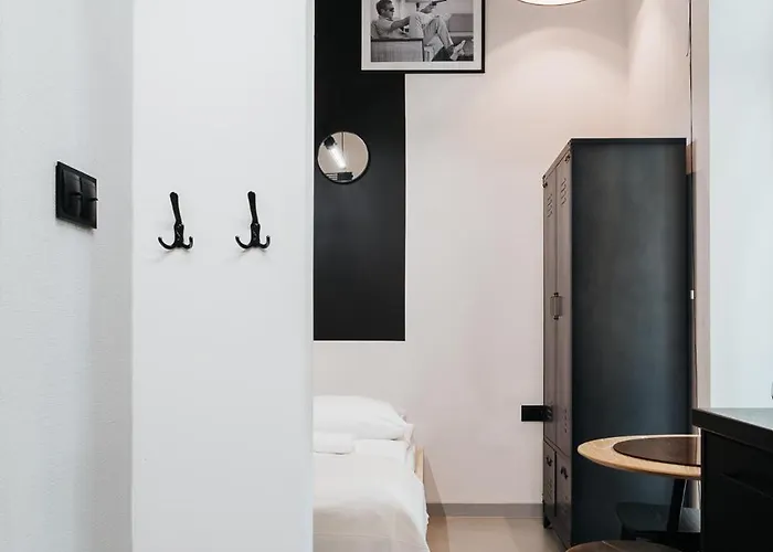 아파트 Golden Merchant Main Square *