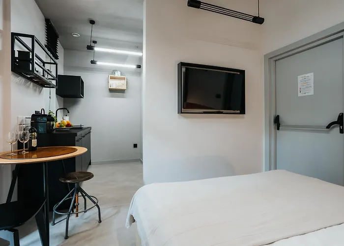 아파트 Golden Merchant Main Square *