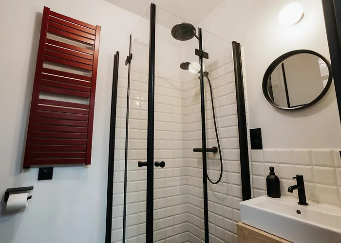 Golden Merchant Main Square *