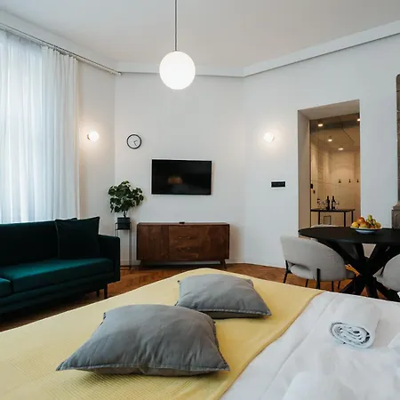 Golden Merchant Main Square Krakau